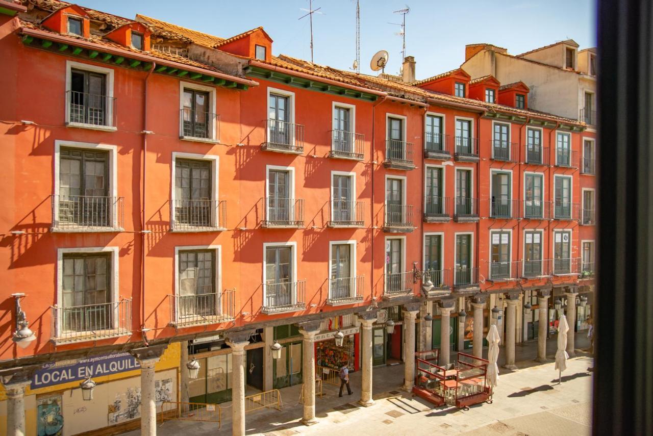 Ferrari Suites Valladolid Exterior photo